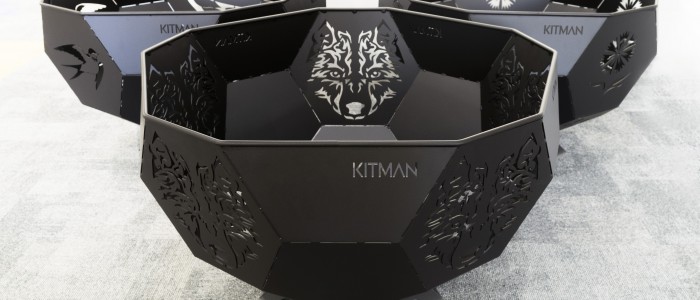 Metāla ugunskura vieta ar dekoratīvu lāzera griezumu dārzam