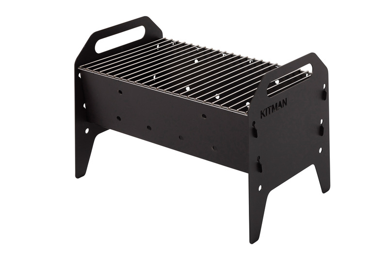 Mini folding grill with cooking grate 