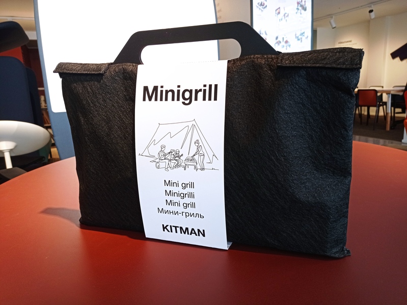 Compact folded mini grill for transport