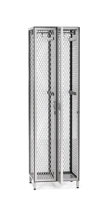 Metal wire mesh lockers for locker rooms 