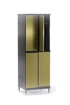 Personal wardrobe lockers 