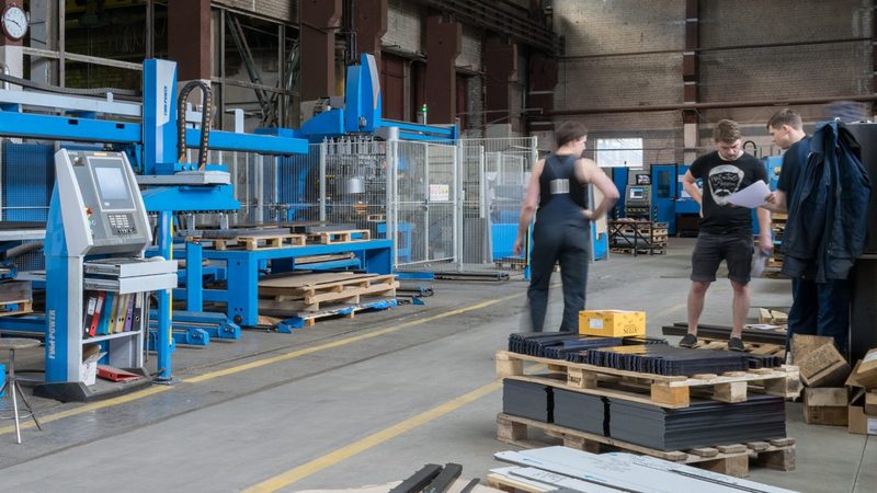 Lokšņu metāla detaļu izgatavošanas process